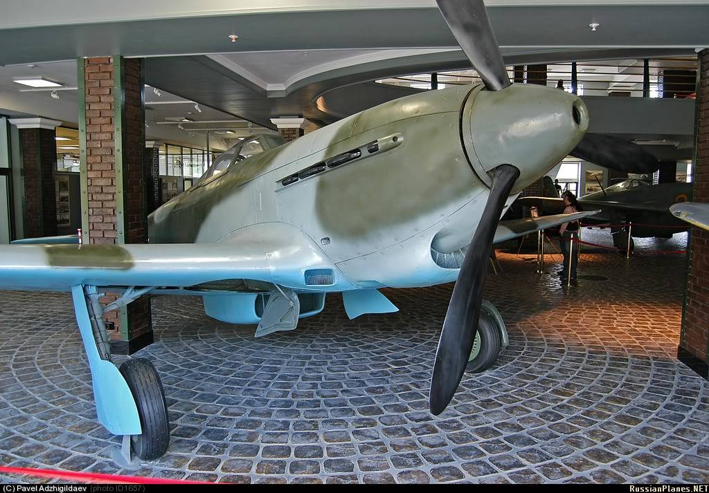 Yakovlev Yak-9 U del Museo de la Fuerza Area de Monino