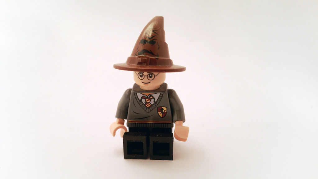 CAPPELLO PARLANTE - HOGWARTS: Scuola di magia e stregoneria - FreeForumZone