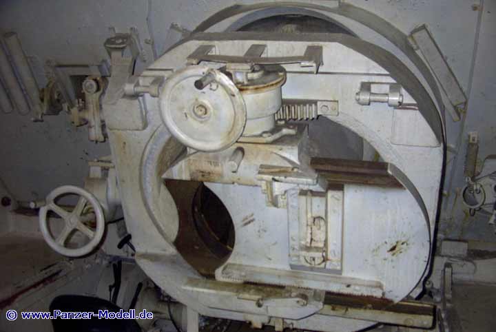 Sturmtiger conservado en el Panzer Museo de Munster