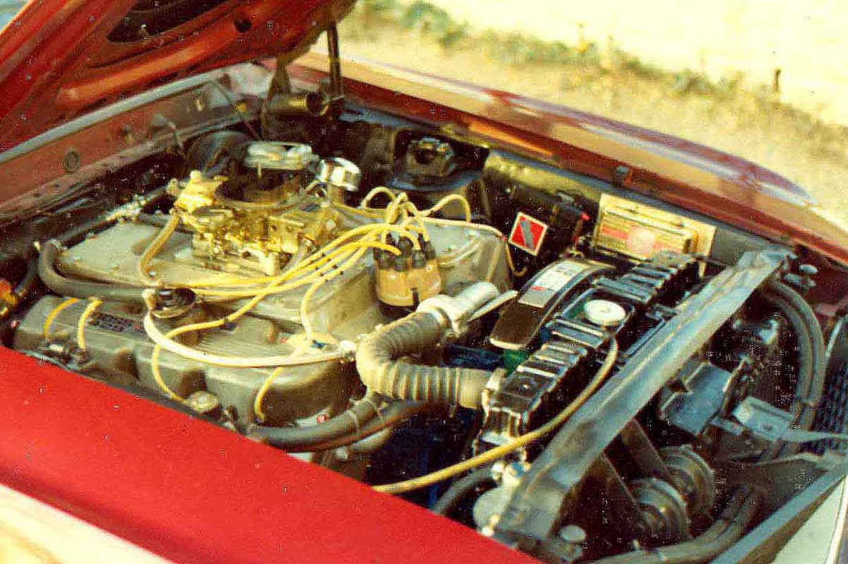 1969_Mustang_Boss_429_w.torque_box_intak