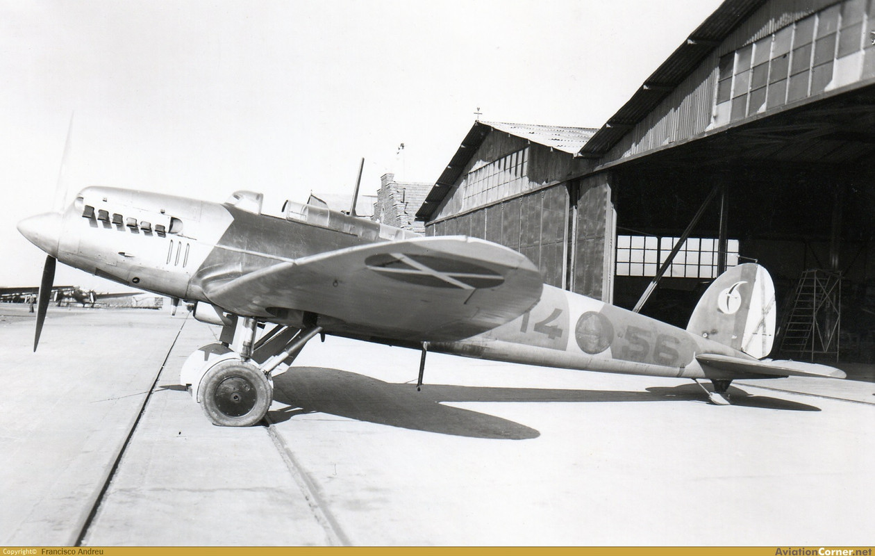 Heinkel He 70F 14-56 perteneciente a la Fuerza Aérea Nacional en 1937