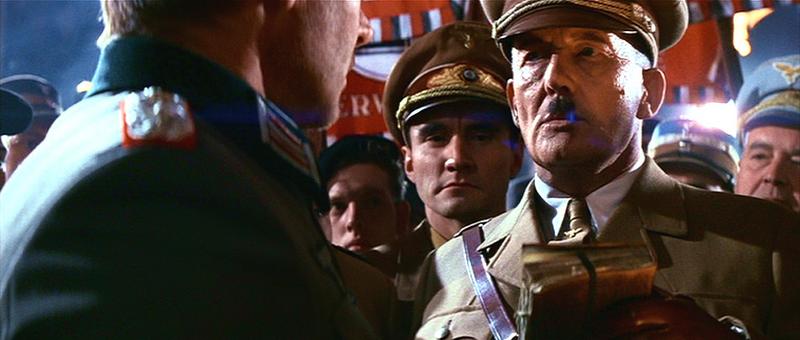 Michael Sheard, cinco veces Hitler Michael Sheard, cinco veces Hitler