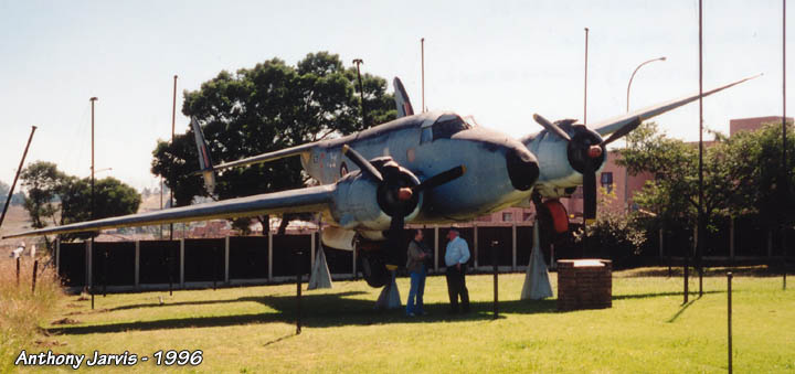 Lockheed PV-2 Harpoon 37230 Z291 cn 15-1196 conservado en el National Museum of Naval Aviation en Pensacola, Florida