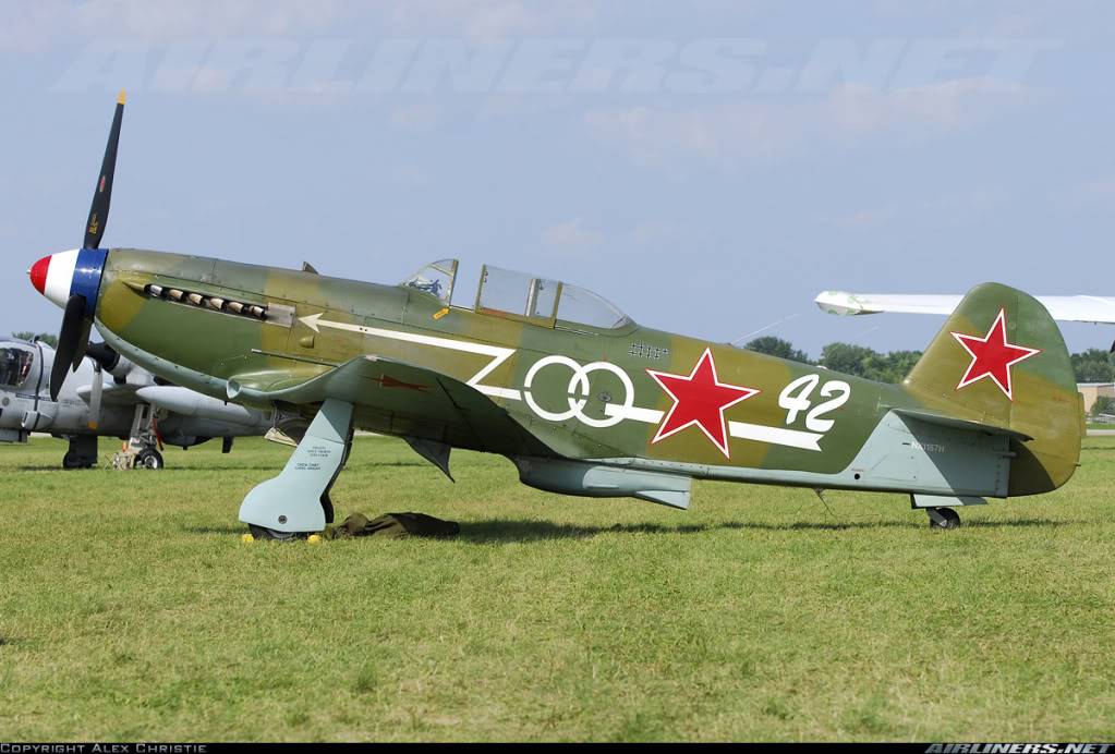 Réplica del Yakovlev Yak-9