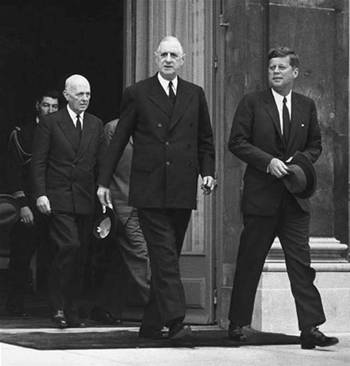 El presidente francés Charles de Gaulle y el presidente estadounidense John Kennedy