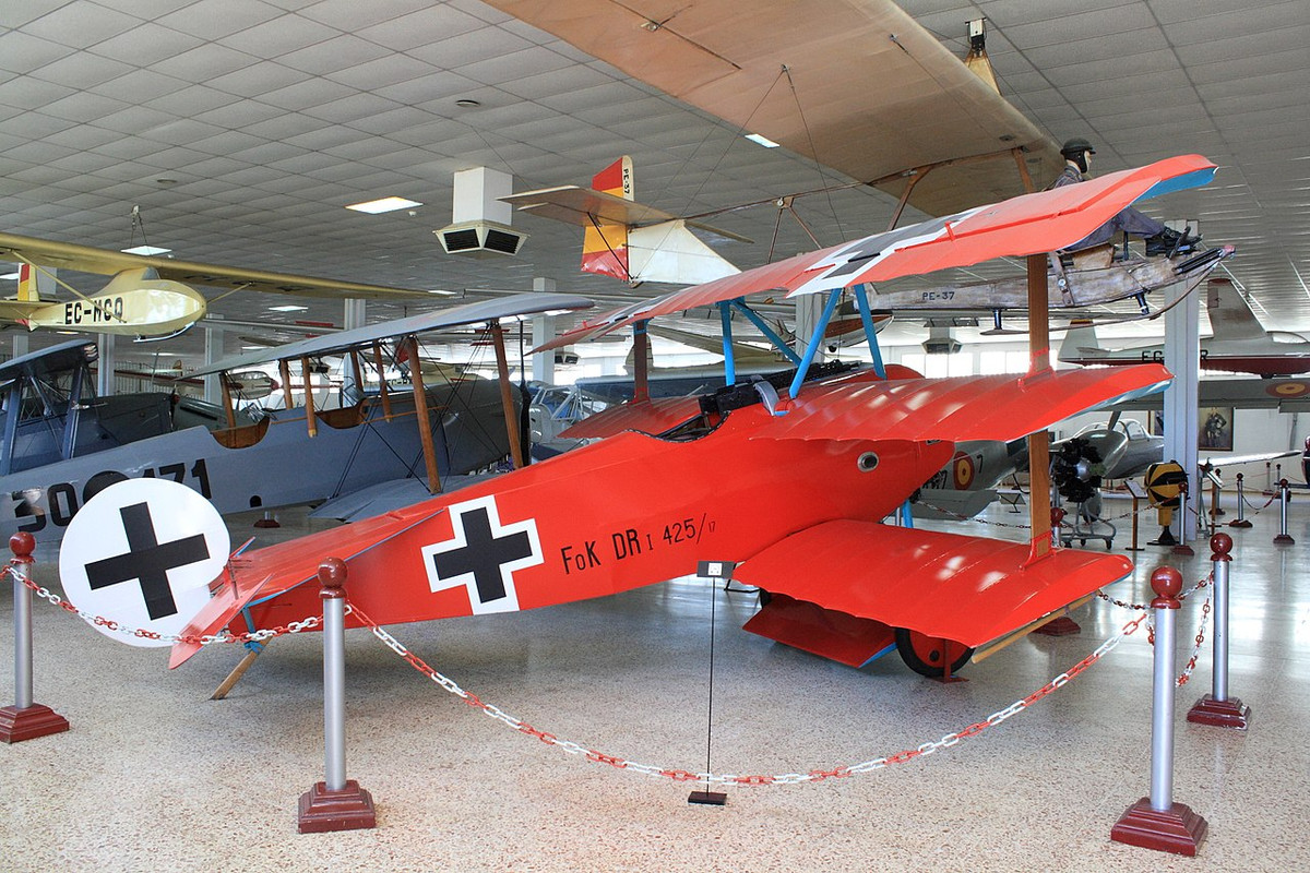 Fokker DR-1. Réplica