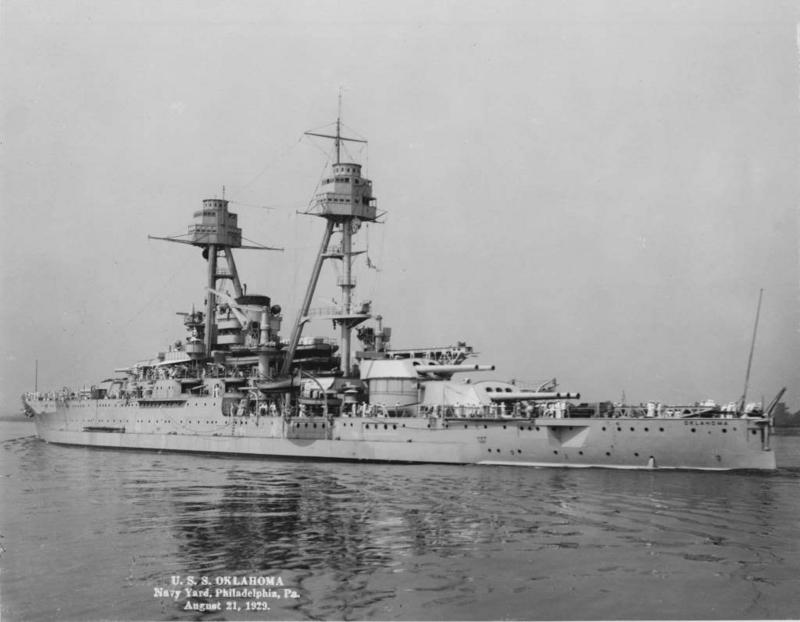 El USS Oklahoma después de su modernización realizada en los Astilleros de Filadelfia en agosto de 1929