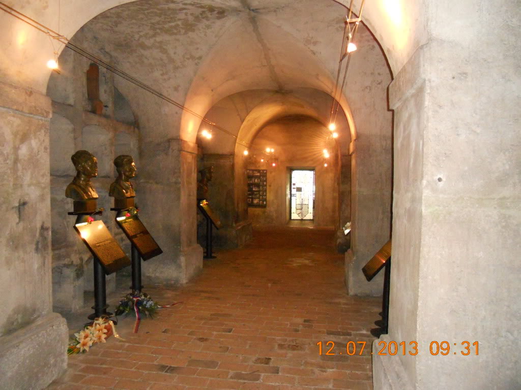 Vista de la Cripta desde el final